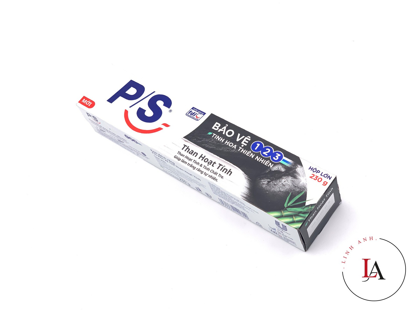 Kem đánh răng P/S 180g than hoạt tính